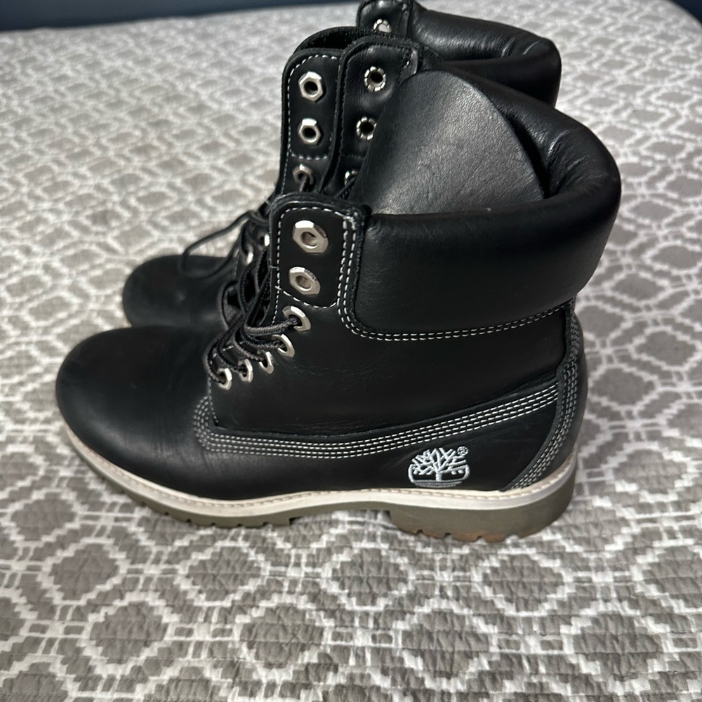 Timberland Black Leather Lace-Up Boots 7M